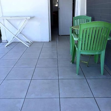 Bel Appartement A Damencourt Le Moule Kültér fotó