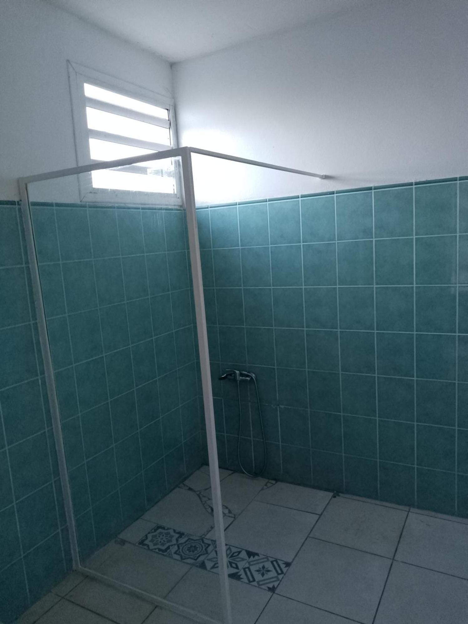 Bel Appartement A Damencourt Le Moule Kültér fotó